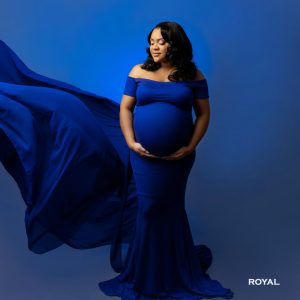 J&L Designs | Maternity Photoshoot Dress | Form Fitted Maternity Dresses