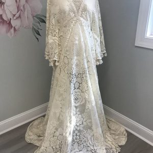 Long Sleeve Lace Maternity Dress | White Maternity Bodysuit