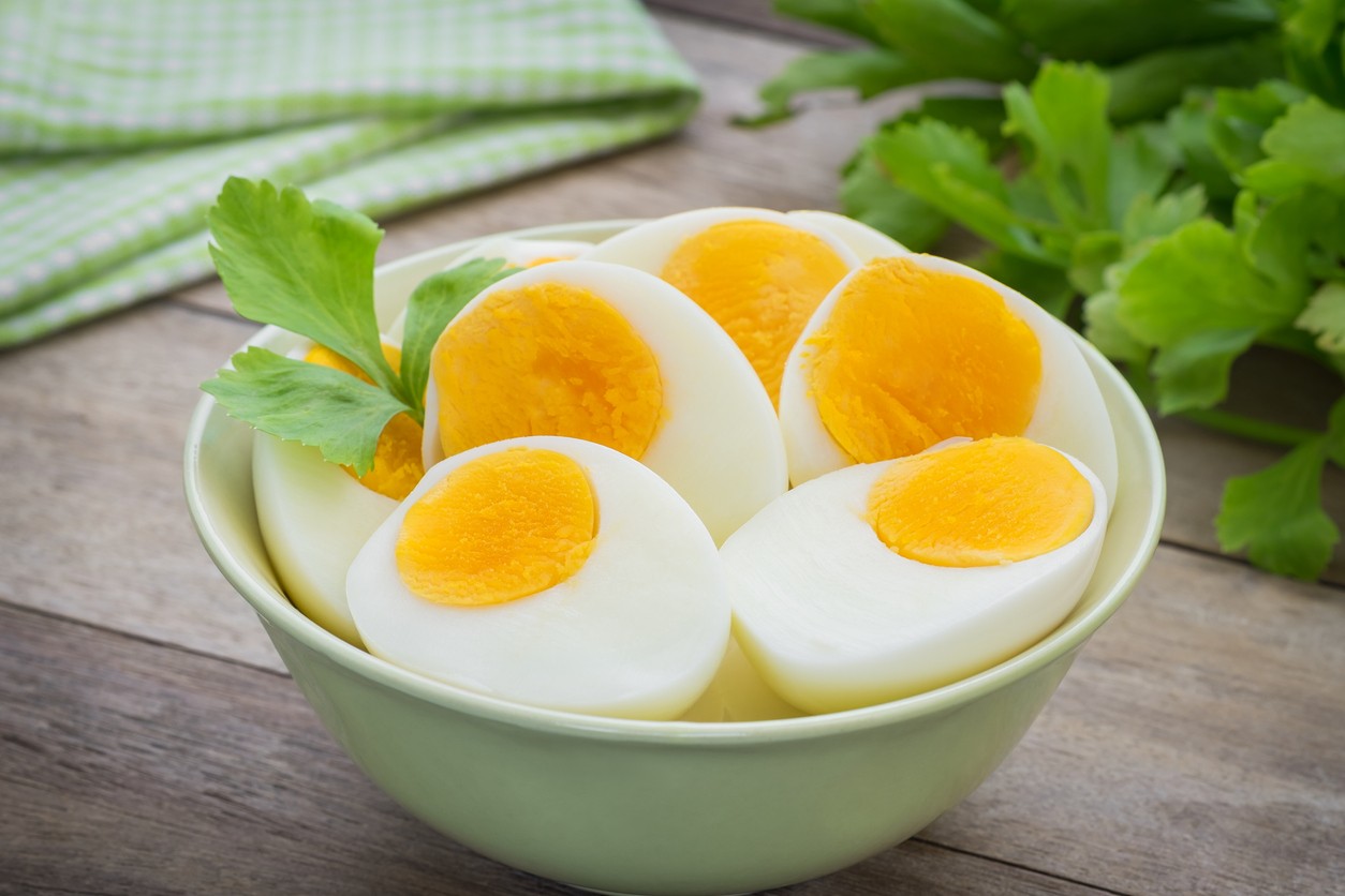 bowl-of-hard-boiled-eggs